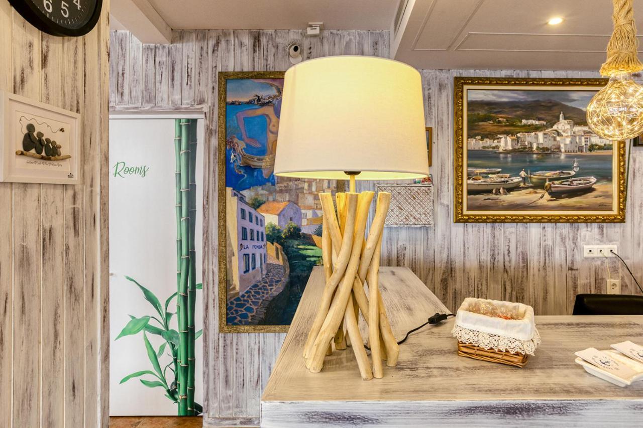 La Fonda Bed and Breakfast Cadaqués Εξωτερικό φωτογραφία