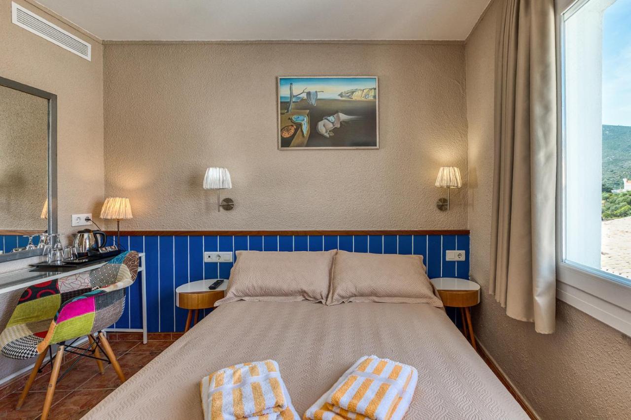 La Fonda Bed and Breakfast Cadaqués Εξωτερικό φωτογραφία