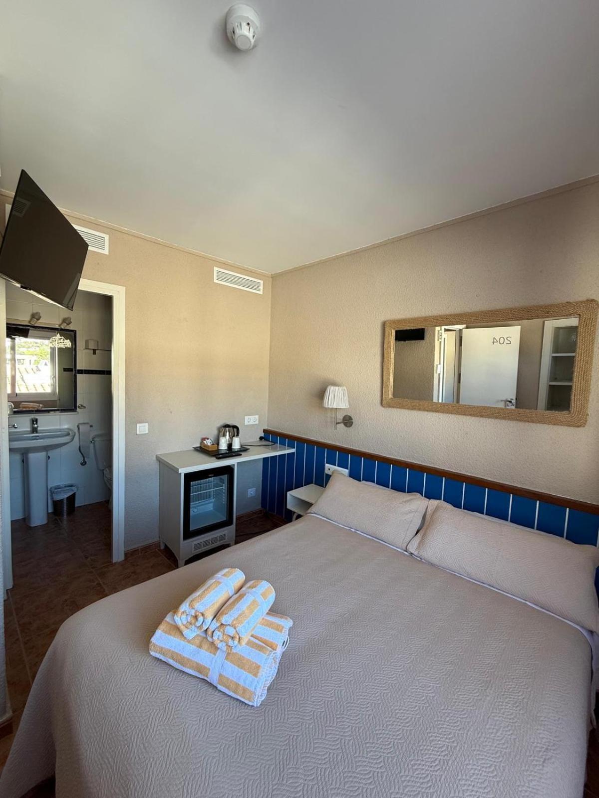 La Fonda Bed and Breakfast Cadaqués Εξωτερικό φωτογραφία