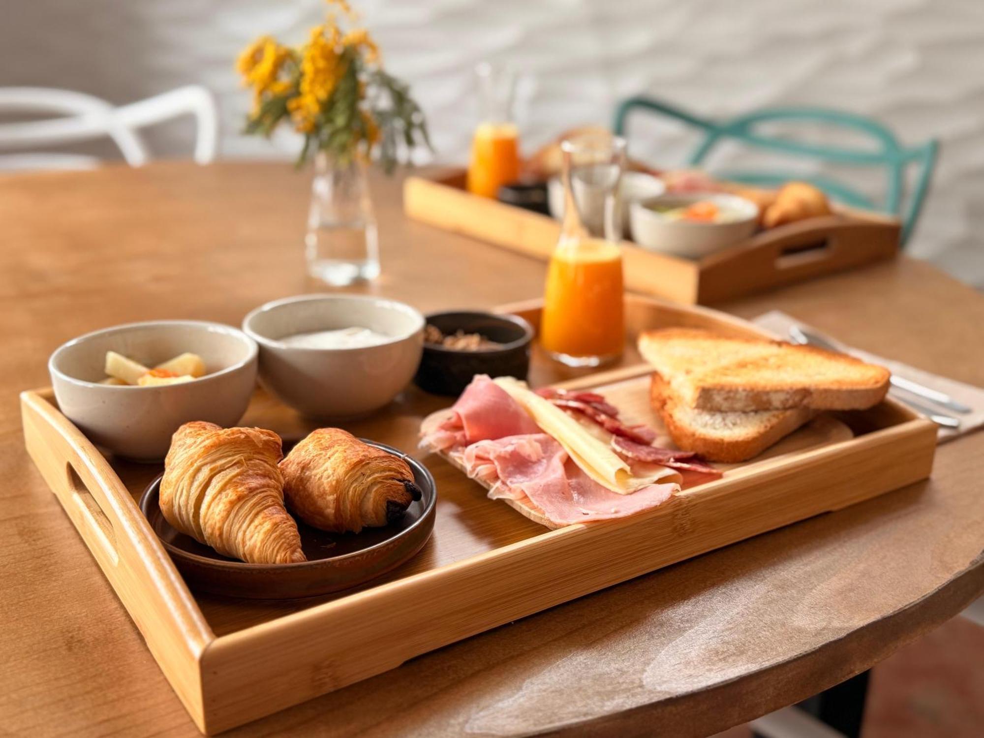 La Fonda Bed and Breakfast Cadaqués Εξωτερικό φωτογραφία