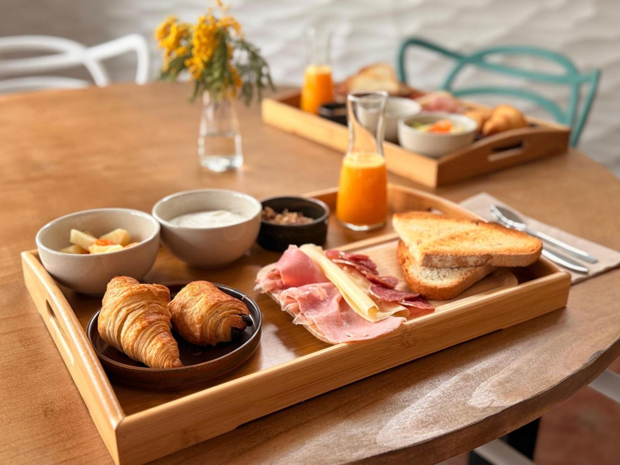 La Fonda Bed and Breakfast Cadaqués Εξωτερικό φωτογραφία