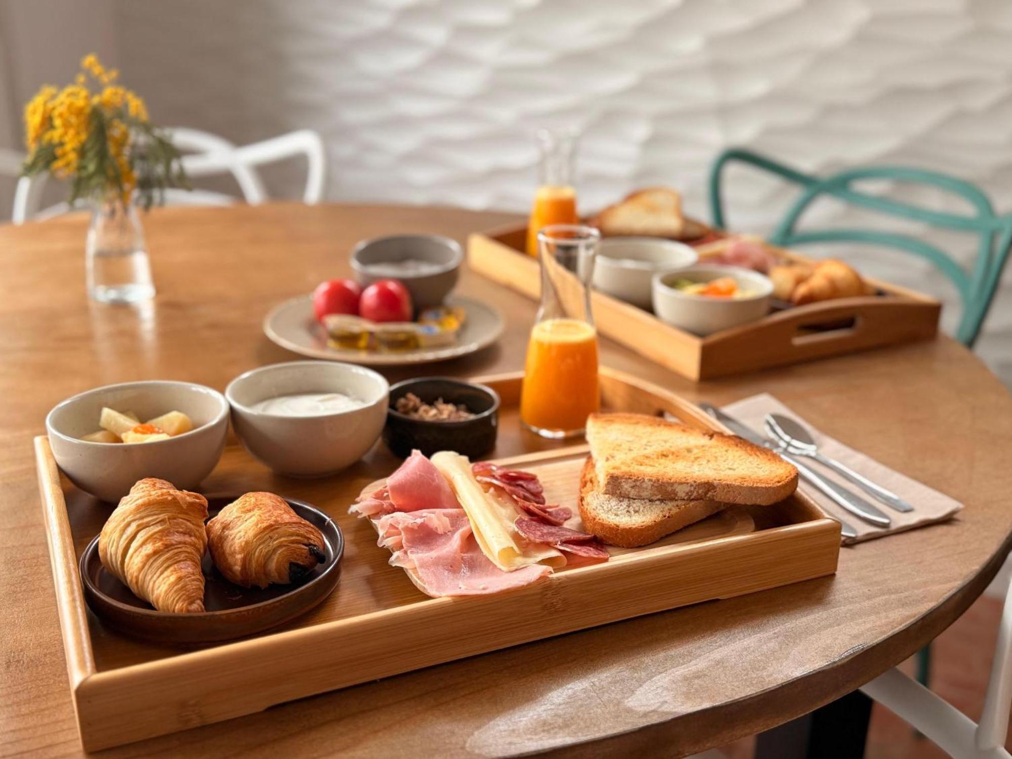 La Fonda Bed and Breakfast Cadaqués Εξωτερικό φωτογραφία